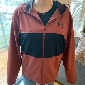 Under armour wind breaker jacket